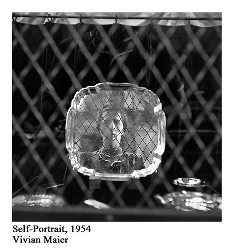 Self portrait Vvian Maier PM.jpg