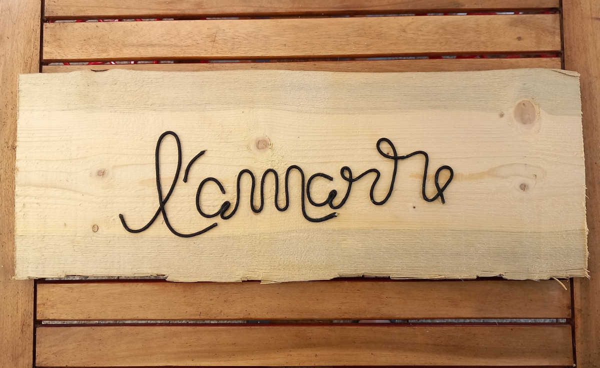 Lamarre Ecriteau Ficelle 25 07 25 2d.jpg